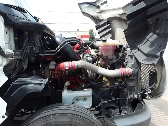 2020 NAVISTAR INTERNATIONAL LT625 DAYCAB T/A
