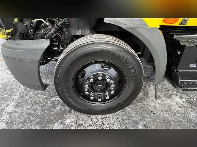 2019 INTERNATIONAL RH613