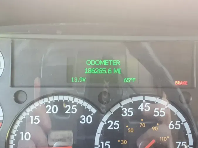2019 FREIGHTLINER M2 106