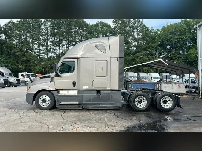 2024 Freightliner Cascadia