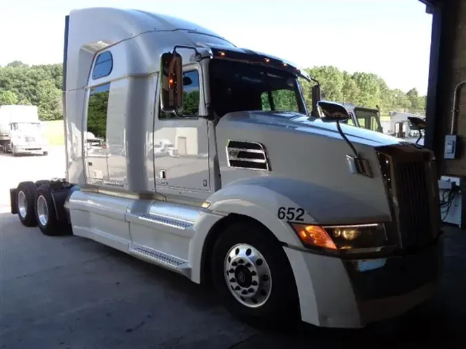 2020 WESTERN STAR 5700XE