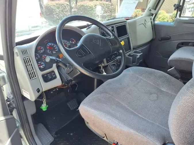 2019 NAVISTAR INTERNATIONAL 4300