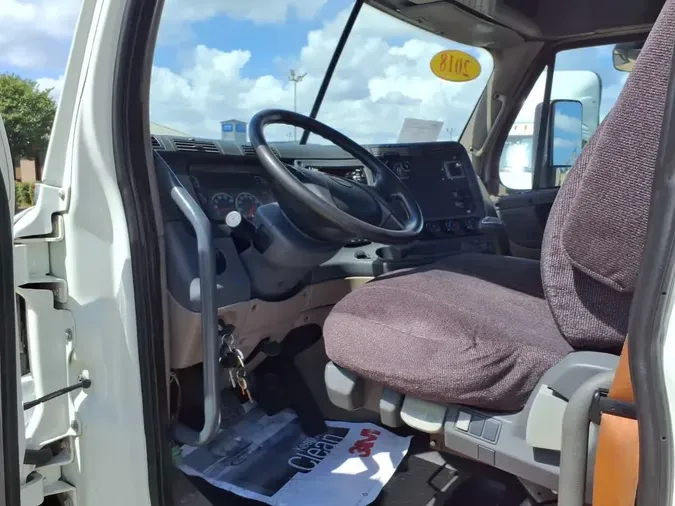 2018 FREIGHTLINER/MERCEDES CASCADIA 12553e4308f610be720906b1ad99654e678