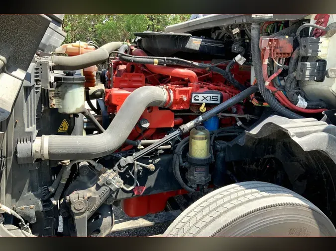 2022 INT LT625 6x4