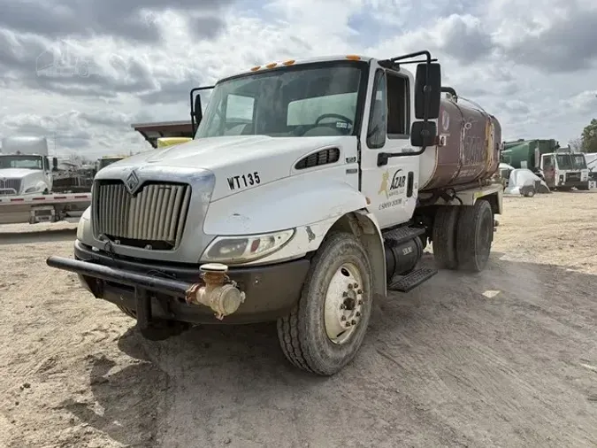 2009 INTERNATIONAL DURASTAR 4300