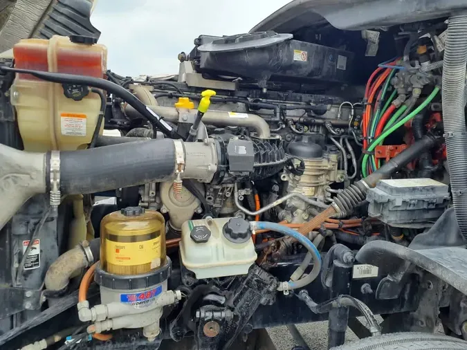 2018 FREIGHTLINER CASCADIA 125