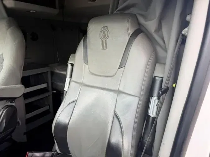 2020 Kenworth T68053f1837bd1d83b17607ed237bd63d324
