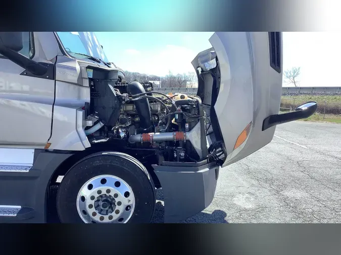 2024 Freightliner Cascadia 126