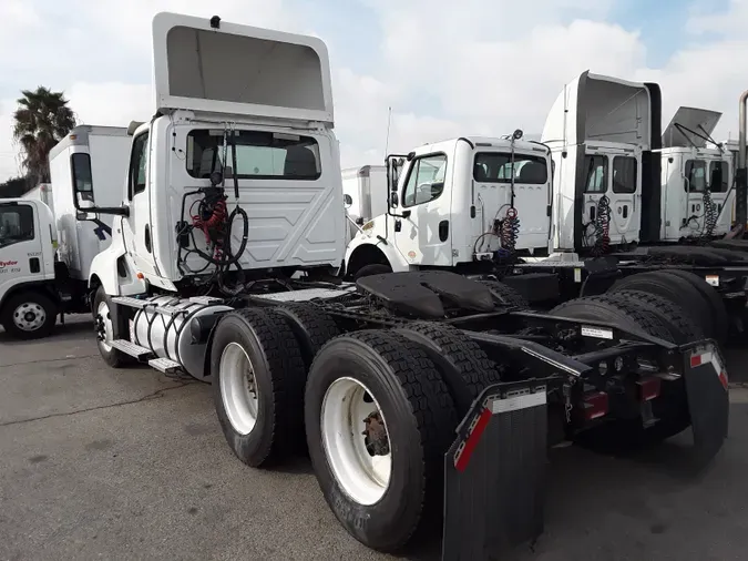 2019 NAVISTAR INTERNATIONAL LT625 DAYCAB T/A