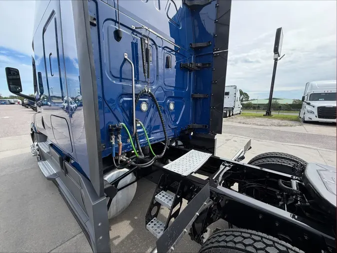 2022 Freightliner Cascadia 126 Sl53fc7781396546c3c8ff1eb64ea03e4d