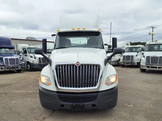 2018 NAVISTAR INTERNATIONAL LT625 DAYCAB T/A