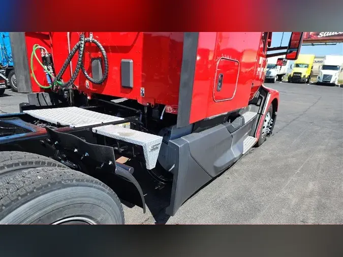2022 KENWORTH T680