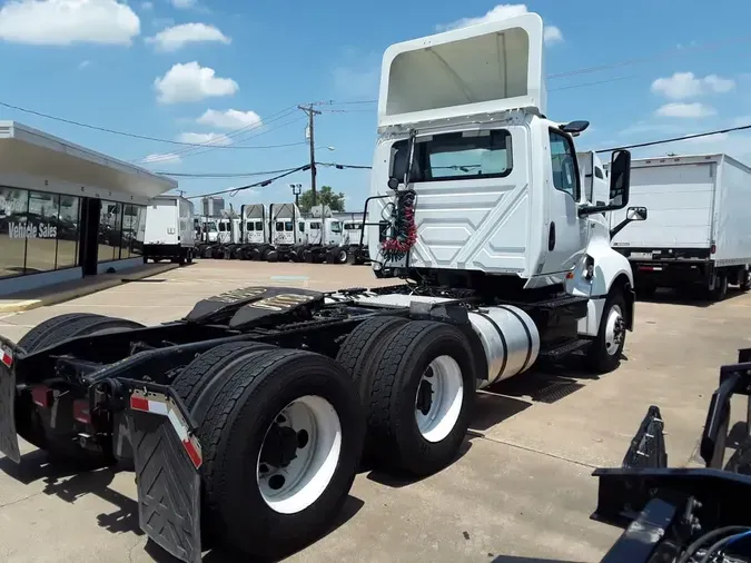 2018 NAVISTAR INTERNATIONAL LT625 DAYCAB T/A