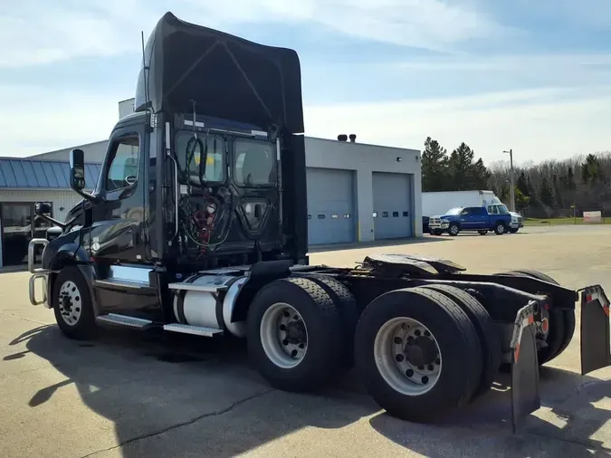 2020 FREIGHTLINER/MERCEDES NEW CASCADIA PX12664