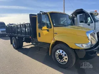 2012 INTERNATIONAL DURASTAR 4300