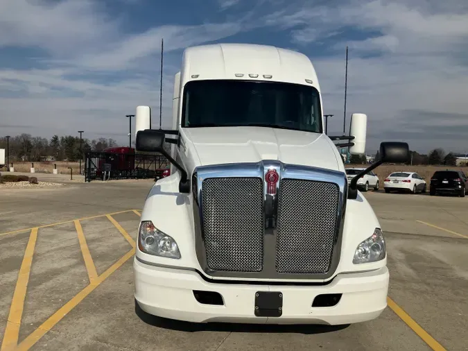 2020 Kenworth T680