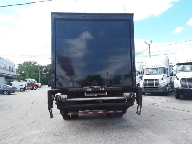 2018 FREIGHTLINER/MERCEDES M2 106