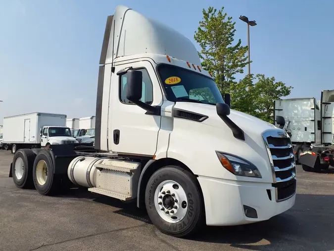 2018 FREIGHTLINER NEW CASCADIA 116