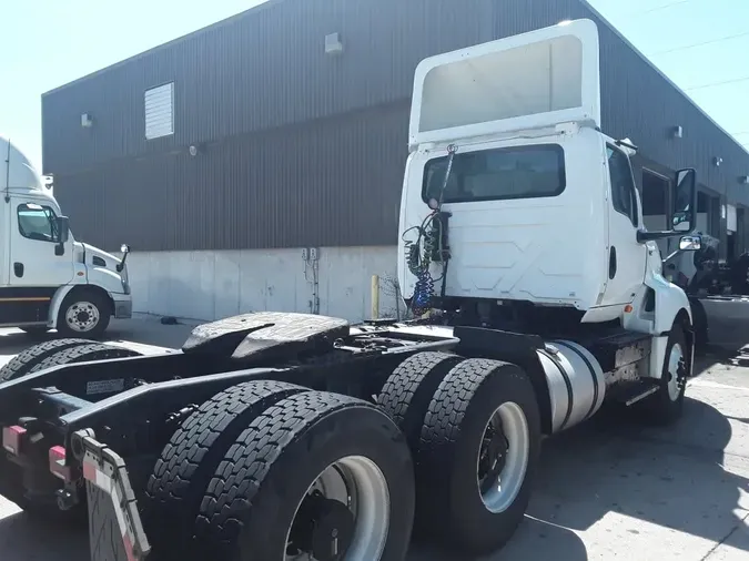 2019 NAVISTAR INTERNATIONAL LT625 DAYCAB T/A