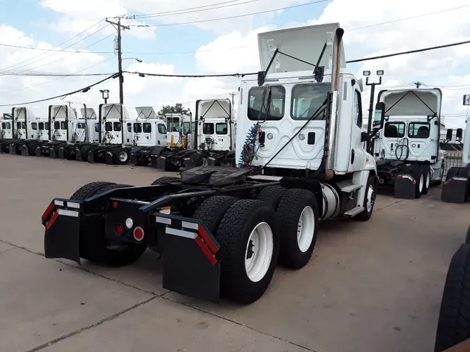 2016 FREIGHTLINER/MERCEDES CASCADIA 125