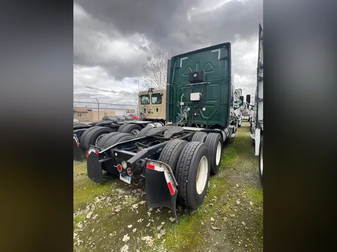 2019 FREIGHTLINER/MERCEDES CASCADIA 125