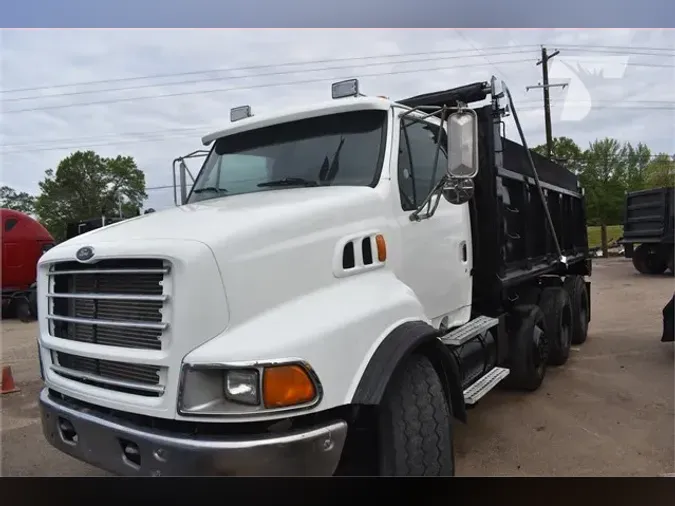 1998 STERLING LT9513