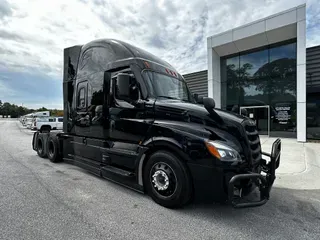 2021 Freightliner Cascadia 126