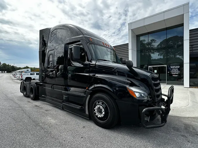 2021 Freightliner Cascadia 126541456a505df185057a8456de36cf9b1