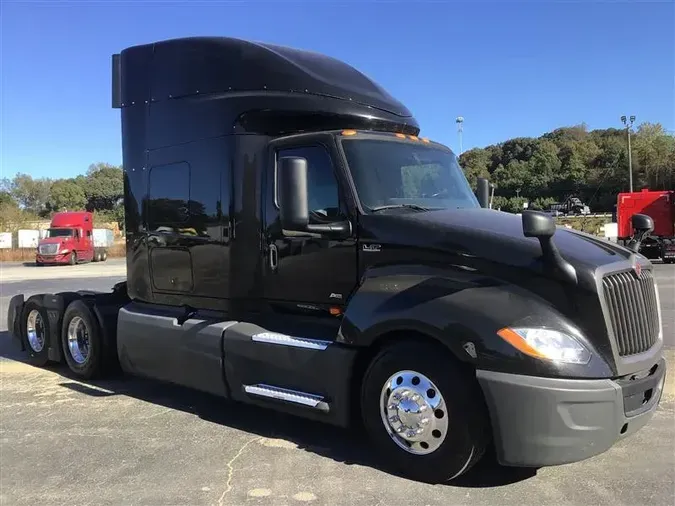 2021 INTERNATIONAL LT625