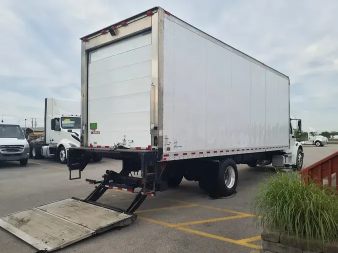 2019 FREIGHTLINER M2 106