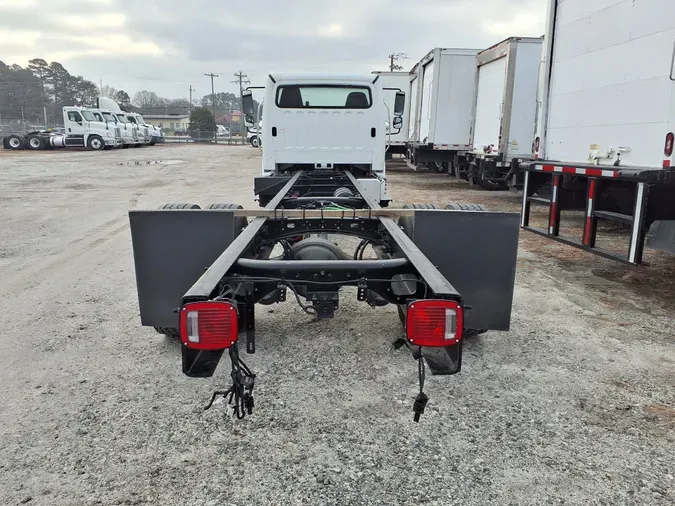 2019 FREIGHTLINER/MERCEDES M2 106