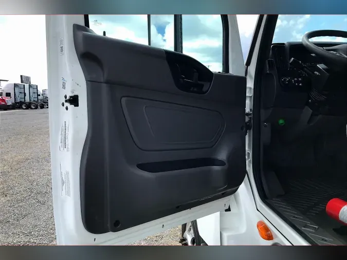 2021 INT LT625 6x4