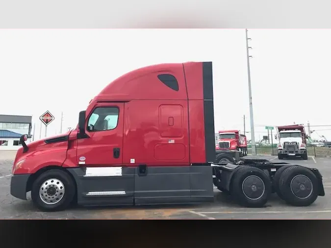 2021 Freightliner Cascadia