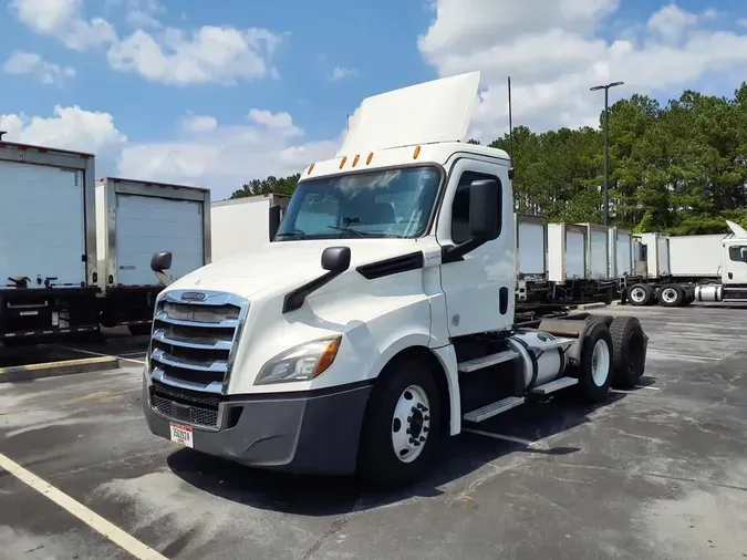 2018 FREIGHTLINER NEW CASCADIA PX12664
