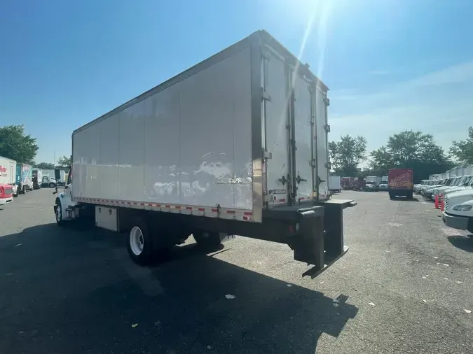 2020 FREIGHTLINER M2 106