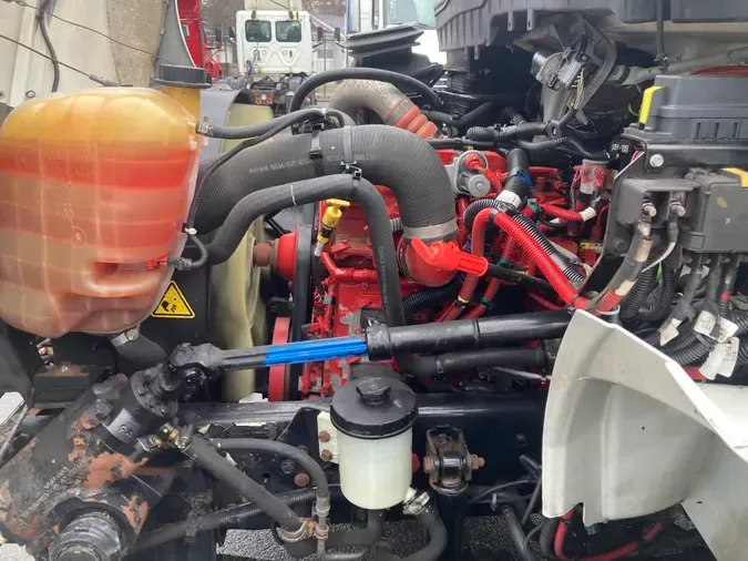 2022 NAVISTAR INTERNATIONAL MV607 (4X2)