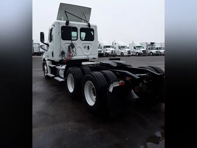 2020 FREIGHTLINER/MERCEDES NEW CASCADIA PX12664