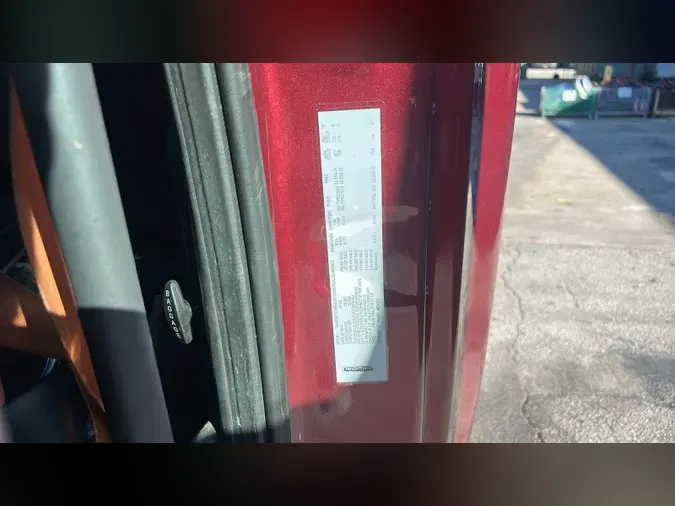 2021 Freightliner Cascadia 126