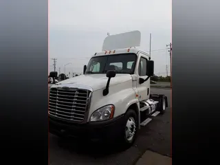 2014 Freightliner CASCADIA 125