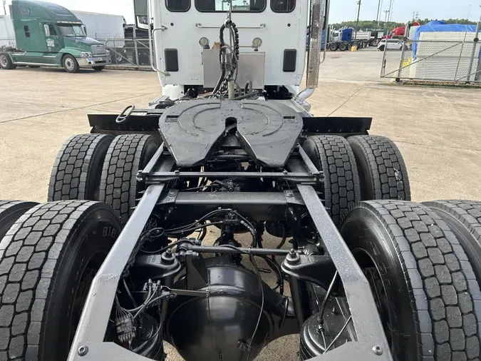 2020 Peterbilt 567