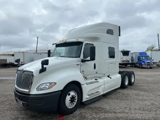 2019 International LT625