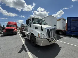 2016 FREIGHTLINER CASCADIA