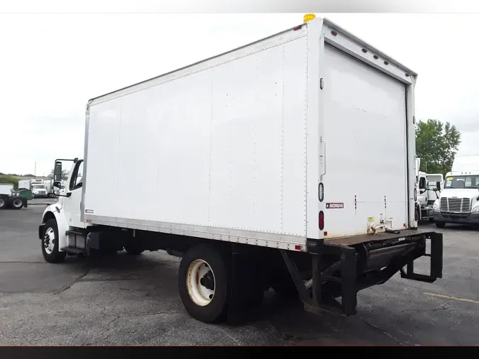 2016 FREIGHTLINER M2 106