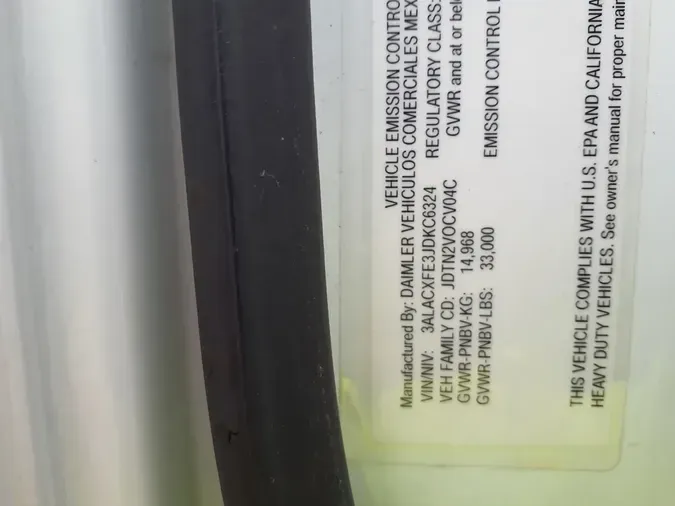 2018 FREIGHTLINER M2 106