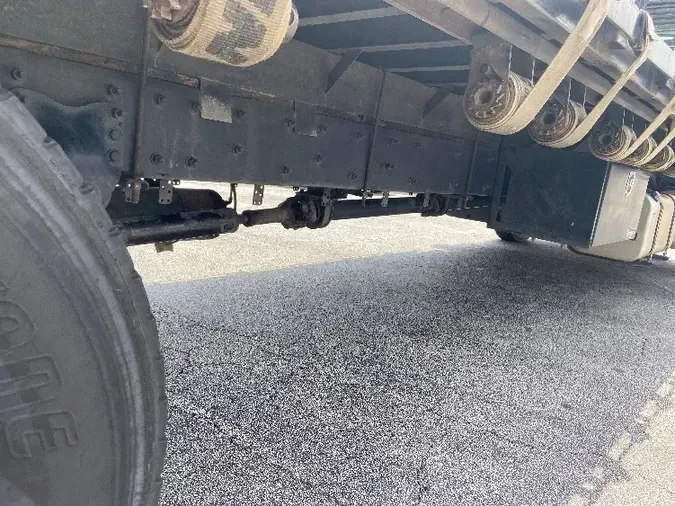 2016 FREIGHTLINER M2