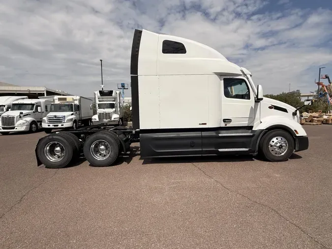 2022 Peterbilt 579
