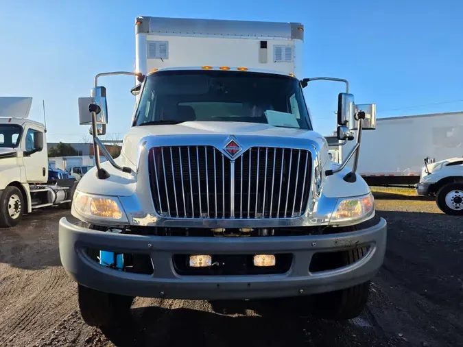 2020 NAVISTAR INTERNATIONAL MV607 (4X2)