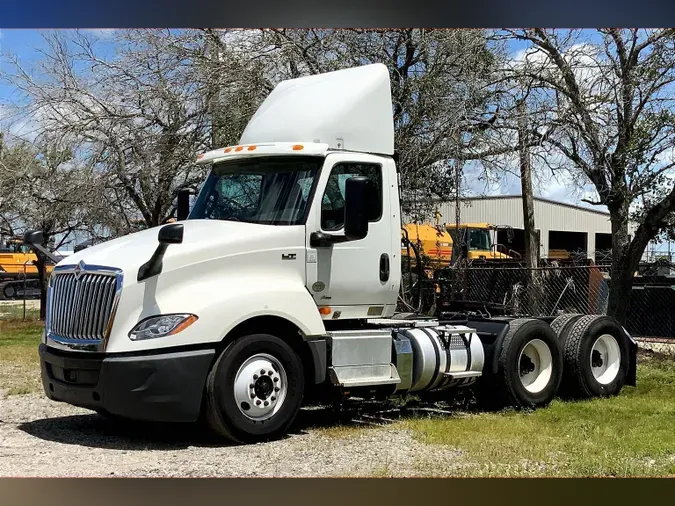 2019 INT LT625 6x4