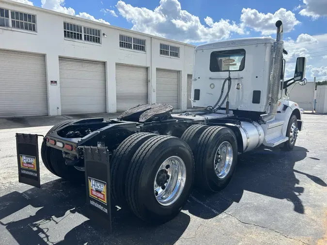 2020 Peterbilt 567
