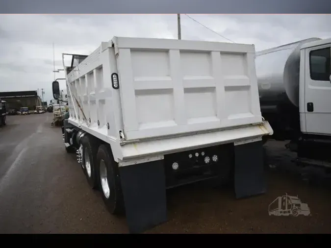 2012 MACK PINNACLE CXU613